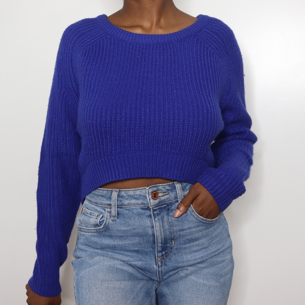 Forever 21 Blue Crop High-low Round Neck Sweater S